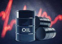 أسعار النفط تتراجع بنسبة 10% بعد إعلان إيران فتح مضيق هرمز