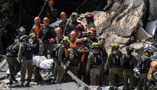 انتشال 4 قتلى إسرائيليين من أنقاض مبنى بحيفا دمره صاروخ إيراني