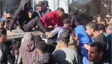 عشرة شهداء في مجزرة إسرائيلية شرق مخيم المغازي وسط قطاع غزة