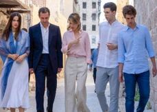 يوميات بشار الأسد في المنفى: يدرس الروسية وقد يعود لممارسة الطب وتحسّن صحة زوجته