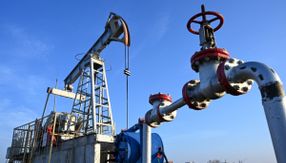 النفط يرتفع بأكثر من 2 % عالميا