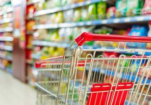 "الاقتصاد الوطني" ونقابة تجارة المواد الغذائية: المخزون التمويني لن يطرأ عليه أي ارتفاعات