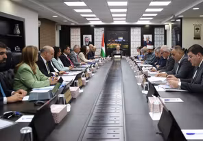 الأول منذ قيام السلطة الوطنية.. الحكومة تناقش مشروع قانون العفو العام