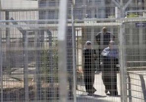 نادي الأسير: ارتفاع عدد الأسيرات إلى 90 أسيرة داخل سجون الاحتلال