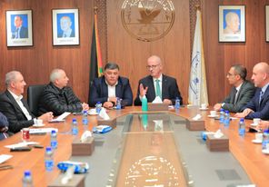 مؤسسات نابلس تحذّر من أزمة مالية خانقة تهدد مستشفى "النجاح"