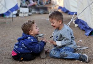 أرقام صادمة من غزة..الحرب تخلف 22 ألف طفل شهيد وأكثر من 62 ألف يتيم