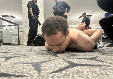 من هو المتهم الموقوف في هجوم فندق واشنطن هيلتون؟