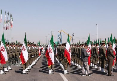 إيران تهدد بهجمات "ساحقة" ضد واشنطن وتل أبيب وتحذير من أي توغل بري