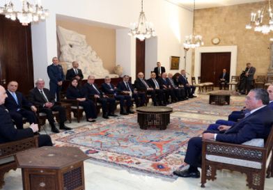 عون: ننتظر تحديد الولايات المتحدة موعدا لبدء المفاوضات مع إسرائيل