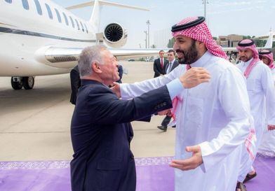 ملك الأردن يصل إلى جدة