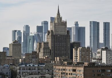 موسكو تستدعي السفير الألماني احتجاجاً على لقاء برلماني بزعيم جماعة "إرهابية"