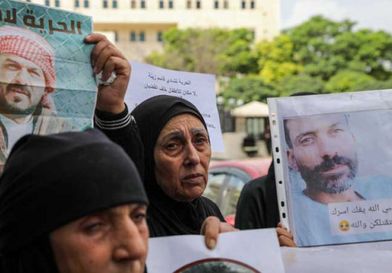 عائلات أسرى سوريين في السجون الإسرائيلية تطالب بالكشف عن مصير أبنائها..صور