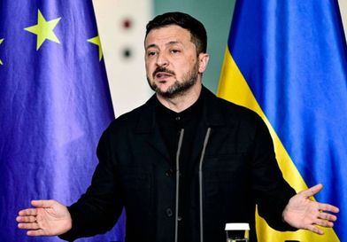 زيلينسكي يتهم إسرائيل بشراء حبوب مسروقة من أوكرانيا