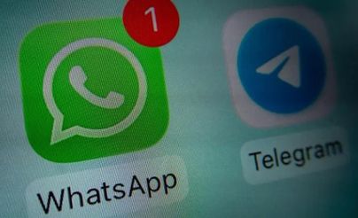 من يقرأ رسائلنا على تطبيق واتساب؟