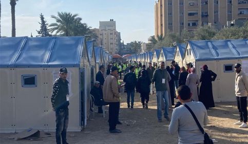 لجنة الانتخابات: 24.53% نسبة الاقتراع حتى الساعة الواحدة ظهراً