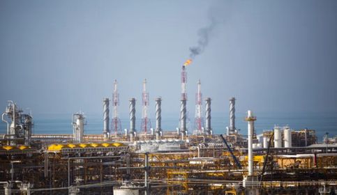 إسرائيل تقصف حقل غاز إيراني والحرس الثوري يتوعد بالرد