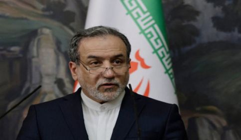 عراقجي يتوجه إلى إسلام آباد لعقد محادثات